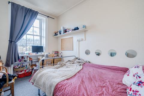 2 bedroom flat to rent, Flat 2, 29 Victoria Road, LS6 1AS