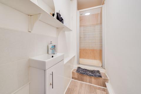 3 bedroom flat to rent, Flat 1, 29 Victoria Road, LS6 1AS