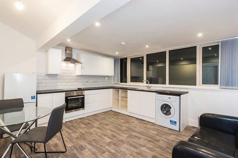 undefined, Flat 9, 16 Blenheim Terrace, LS2 9HN