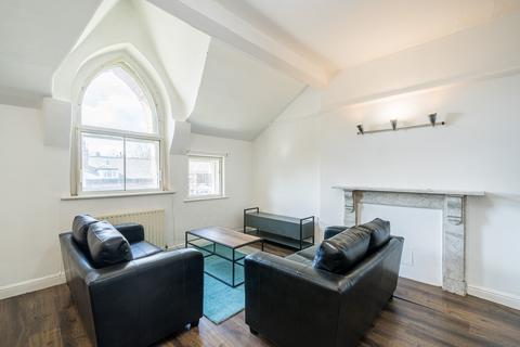 2 bedroom flat to rent, Flat 5, 16 Clarendon Road, LS2 9NN