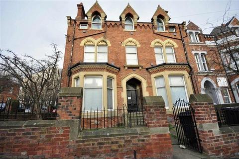 1 bedroom flat to rent, Flat 4A, 16 Clarendon Road, LS2 9NN