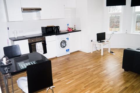 1 bedroom flat to rent, Flat 2, The Villa, LS3 1BU