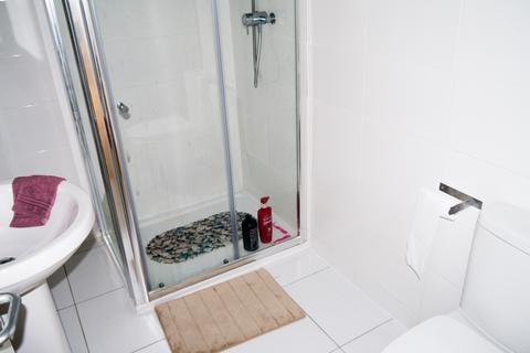 1 bedroom flat to rent, Flat 2, The Villa, LS3 1BU