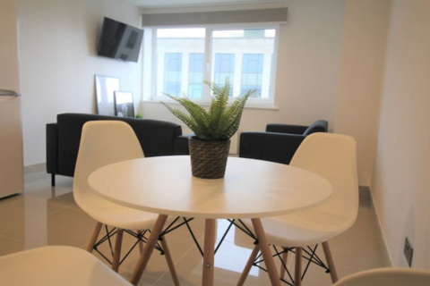 4 bedroom flat to rent, Flat 30, 205 Clarendon Road, Leeds, LS2 9DU