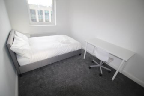 2 bedroom flat to rent, Flat 75, 205 Clarendon Road, Leeds, LS2 9DU