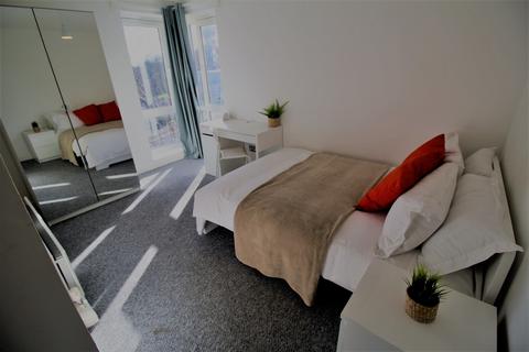 3 bedroom flat to rent, Flat 46, 205 Clarendon Road, Leeds, LS2 9DU