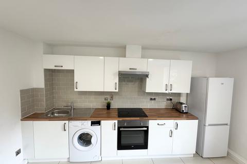 3 bedroom flat to rent, Flat 41, 205 Clarendon Road, Leeds, LS2 9DU