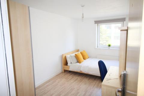 2 bedroom flat to rent, Flat 29, 205 Clarendon Road, Leeds, LS2 9DU