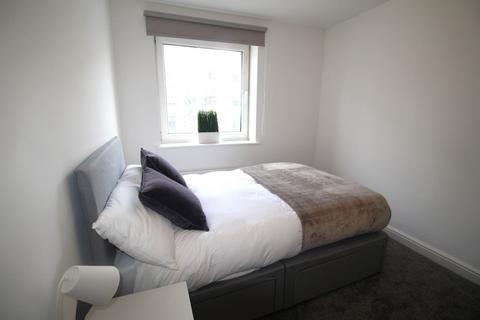 3 bedroom flat to rent, Flat 11, 205 Clarendon Road, Leeds, LS2 9DU