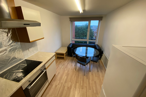 2 bedroom flat to rent, Flat 71, 205 Clarendon Road, Leeds, LS2 9DU
