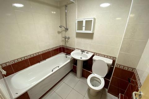 2 bedroom flat to rent, Flat 71, 205 Clarendon Road, Leeds, LS2 9DU