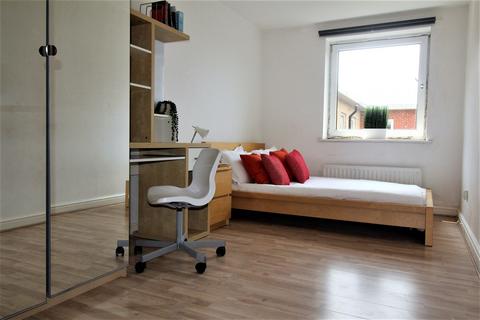 2 bedroom flat to rent, Flat 66, 205 Clarendon Road, Leeds, LS2 9DU