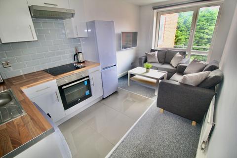 2 bedroom flat to rent, Flat 39, 205 Clarendon Road, Leeds, LS2 9DU