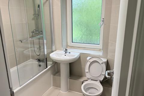 2 bedroom flat to rent, Flat 34, 205 Clarendon Road, Leeds, LS2 9DU