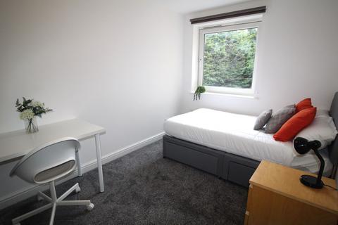 2 bedroom flat to rent, Flat 24, 205 Clarendon Road, Leeds, LS2 9DU