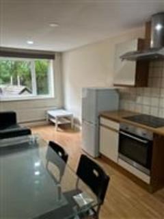 2 bedroom flat to rent, Flat 2, 205 Clarendon Road, Leeds, LS2 9DU
