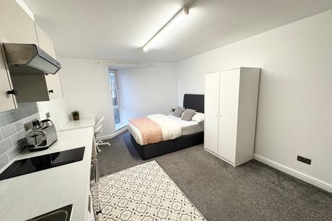 1 bedroom flat to rent, Flat 5, 205 Clarendon Road, Leeds, LS2 9DU