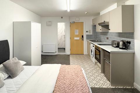 1 bedroom flat to rent, Flat 5, 205 Clarendon Road, Leeds, LS2 9DU