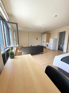 Studio to rent, Flat 23C, 59-61 Clarendon Road, LS2 9NZ