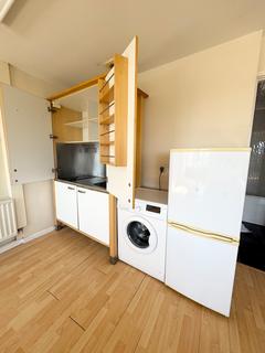 Studio to rent, Flat 23C, 59-61 Clarendon Road, LS2 9NZ