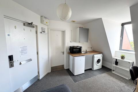 Studio to rent, Flat 18D, 59-61 Clarendon Road, LS2 9NZ