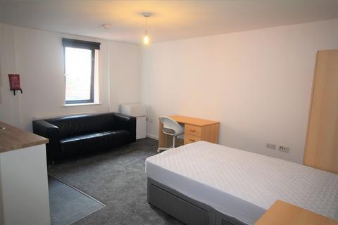 Studio to rent, Flat 18C, 59-61 Clarendon Road, LS2 9NZ