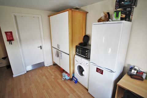 Studio to rent, Flat 18A, 59-61 Clarendon Road, LS2 9NZ
