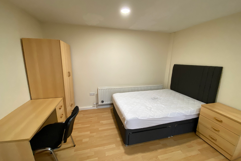 Studio to rent, Flat 5, Westmount, 59-61 Clarendon Road, LS2 9NZ