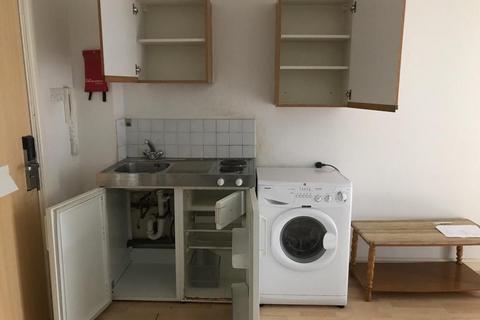 1 bedroom flat to rent, Flat 22, 205 Clarendon Road, Leeds, LS2 9DU
