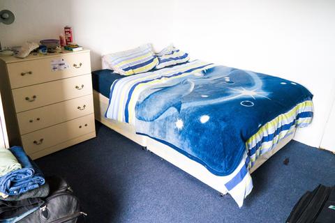 1 bedroom flat to rent, 6 Chestnut Avenue