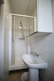 Studio to rent, Flat 5, 32 Kelso Road, LS2 9PR