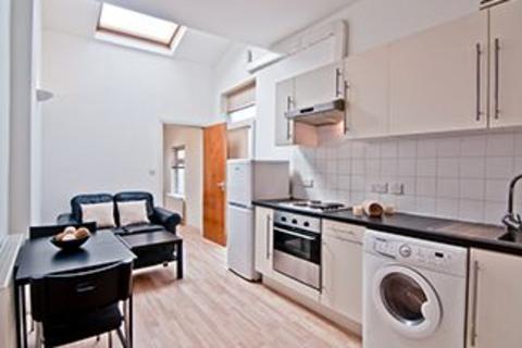 1 bedroom flat to rent, Flat 1B, 31 Kelso Road, LS2 9PR