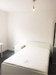2 bedroom house to rent, 31 Harold View, LS6 1PP