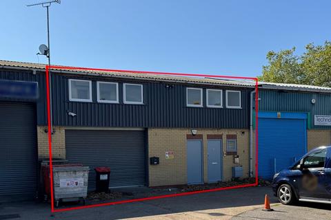 Warehouse to rent, Grahame Park Way London NW9 5QY