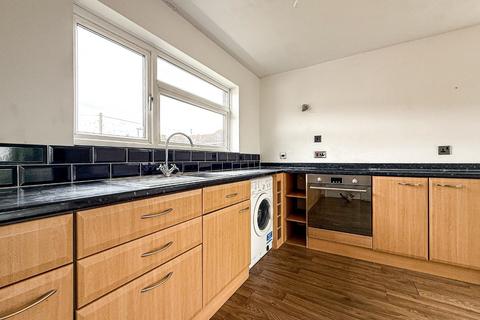 undefined, Laurel Close, Taunton