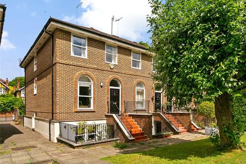 undefined, Broadhurst Close, Richmond, TW10