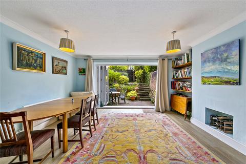 undefined, Broadhurst Close, Richmond, TW10