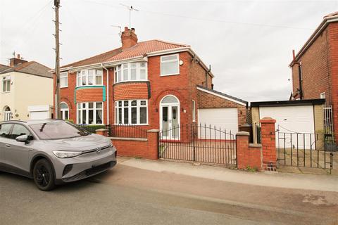 15 Circular Road, Denton, Manchester, M34 6AN