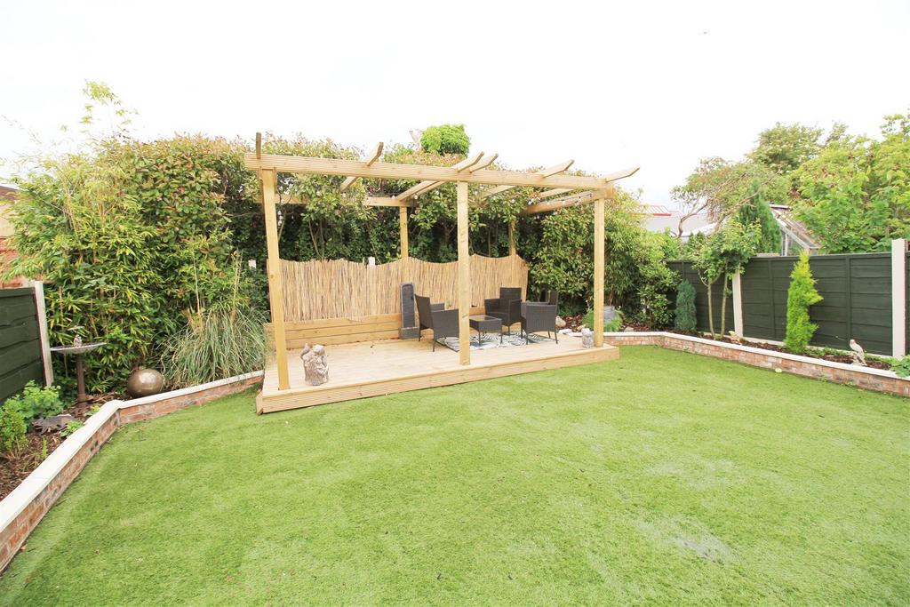 Seating Area.jpg