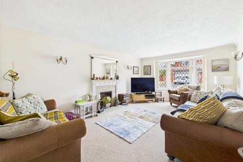 4 bedroom detached house for sale, Quail Close, Barnwood, Gloucester, Gloucestershire, GL4