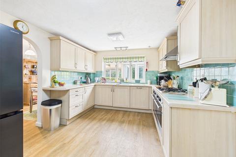 4 bedroom detached house for sale, Quail Close, Barnwood, Gloucester, Gloucestershire, GL4