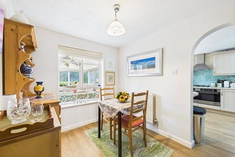 4 bedroom detached house for sale, Quail Close, Barnwood, Gloucester, Gloucestershire, GL4