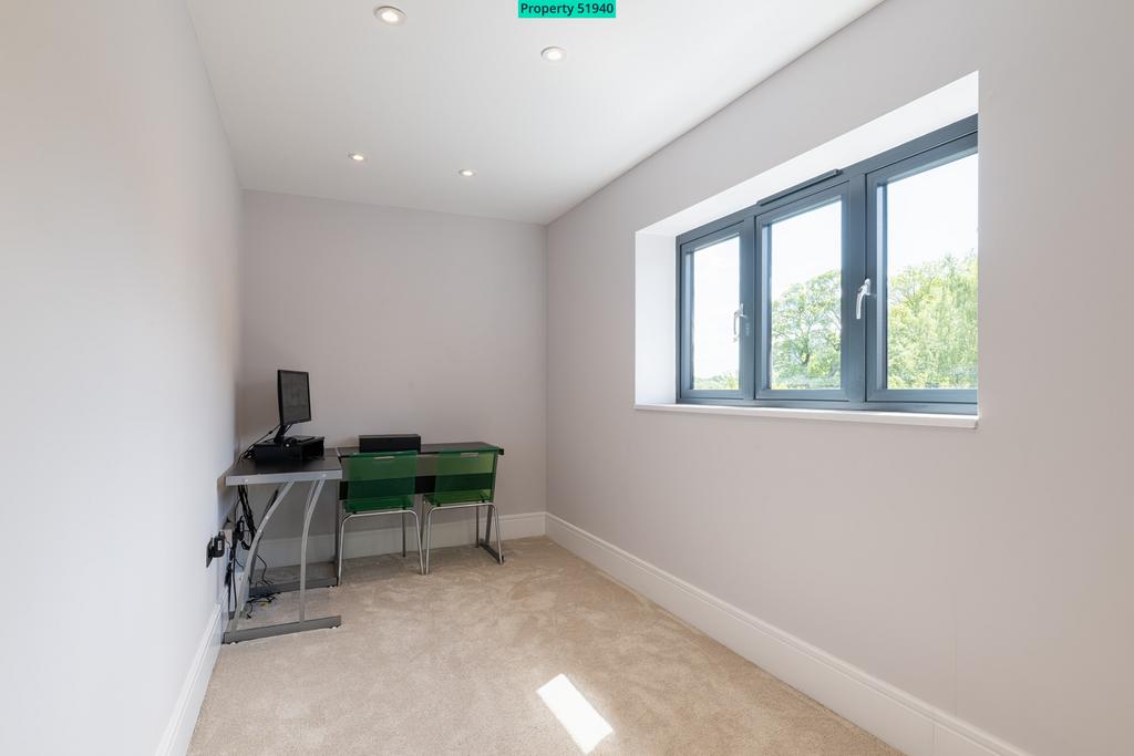 Bed 7 / CCTV Room / Office.