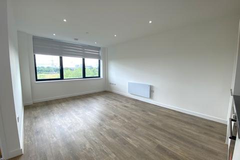 2 bedroom apartment to rent, London Road, Surrey TW18