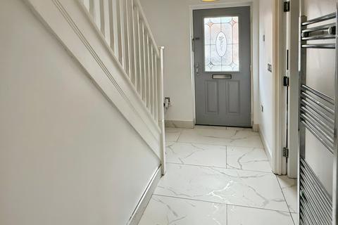 4 bedroom semi-detached house for sale, Fencote Road, Hamilton, LE5