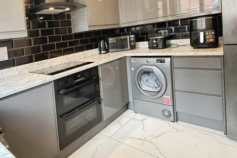 4 bedroom semi-detached house for sale, Fencote Road, Hamilton, LE5