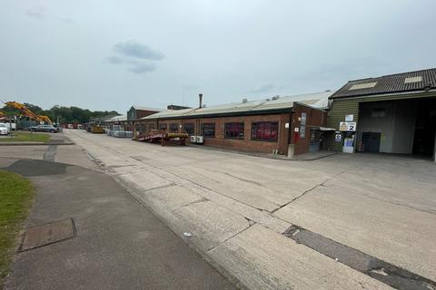 Distribution warehouse to rent, Coleshill Rd Tamworth B78 3XN