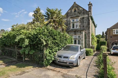2 bedroom detached house for sale, London Road,  Staines-Upon-Thames,  TW18