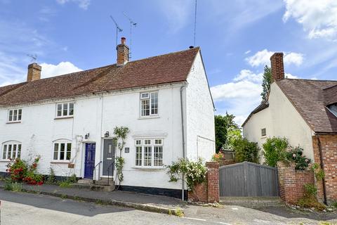 Long Crendon, Buckinghamshire, HP18