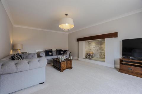 19 Rye Walk, Hibaldstow, Brigg, DN20 9FS